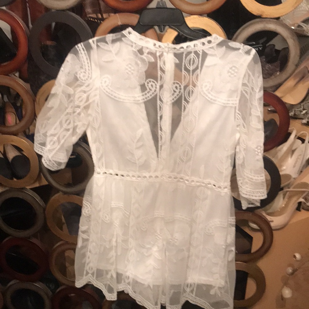 Preloved Laced Romper Short By Wicky Size Large - image 2